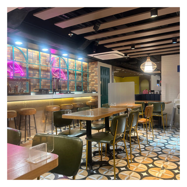 尖沙咀新開food court!! 