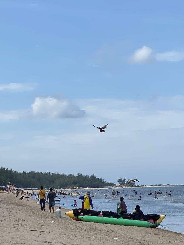 หาดชะอำ หาดสาธารณะที่ใครๆก้อรู้จัก