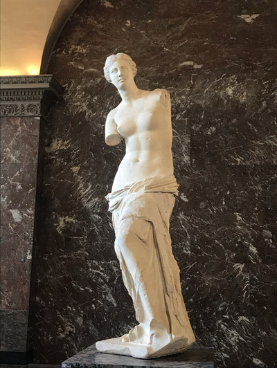 ルーブル美術館」でモナリザ絵と自撮り📸 | Trip.com パリ