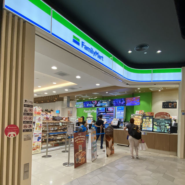 Family mart @ Mid Valley Southkey
