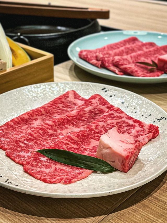 SUKIYAKIYA｜灣仔高級和牛壽喜燒🥩有專人服侍可慢慢嘆