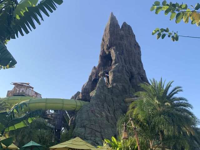 Having fun at Vulcano’s bay 🌋 