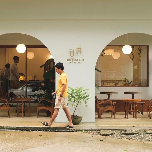 PITI HOME CAFE & EATERY