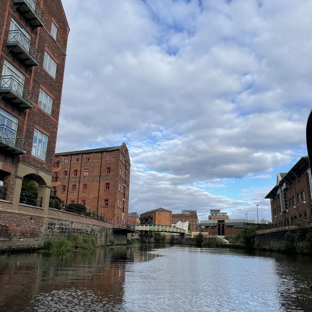 英國Leeds一日遊 - Water Taxi 體驗 ~ £1市中心遊船