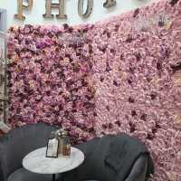 Beautiful Cafe
