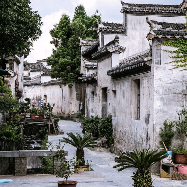 Picturesque Hongcun Village in Anhui