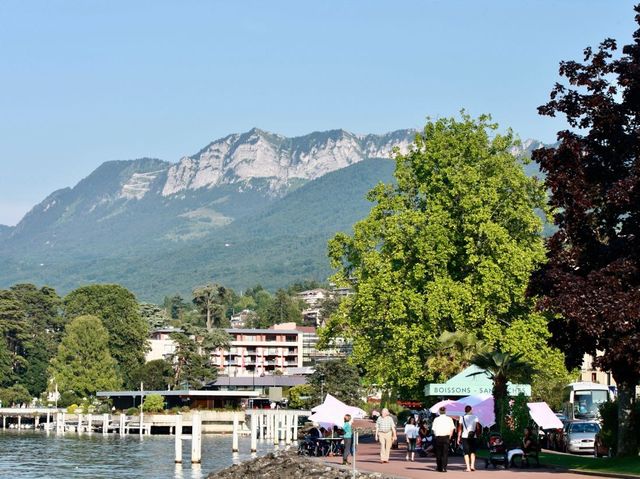阿爾卑斯山依雲小鎮