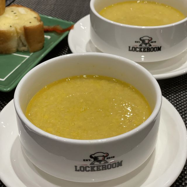 香港探店 旺角美食 Lockeroom Dining 