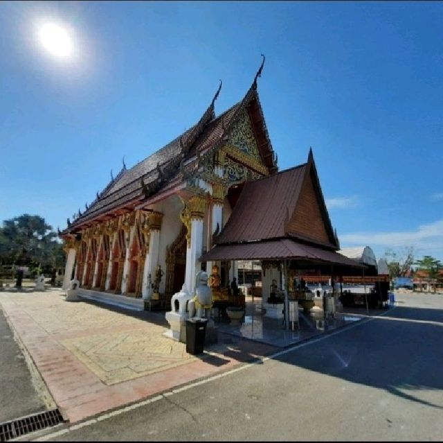 วัดภุมรินทร์กุฎีทอง​ จังหวัดสมุทรสงคราม