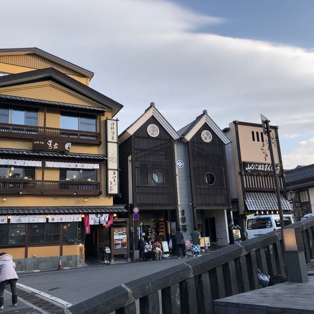 湯畑で有名な草津温泉に行ってきました