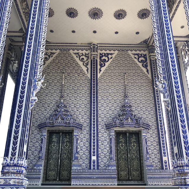 วัดปากน้ำแขมหนู…โบสถ์สีน้ำเงินขาว สวยสะดุดตามาก