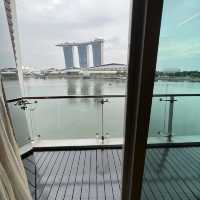 Marina bay view room