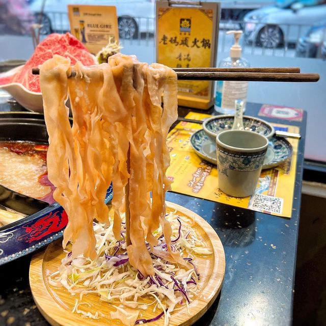 【成都老碼頭火鍋 - 華麗宮庭風⛩正宗麻辣火鍋】