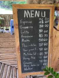 รีวิวคาเฟ่ฟีลชนบทญี่ปุ่น วิวอลังการท่ามกลางหุบเขา 