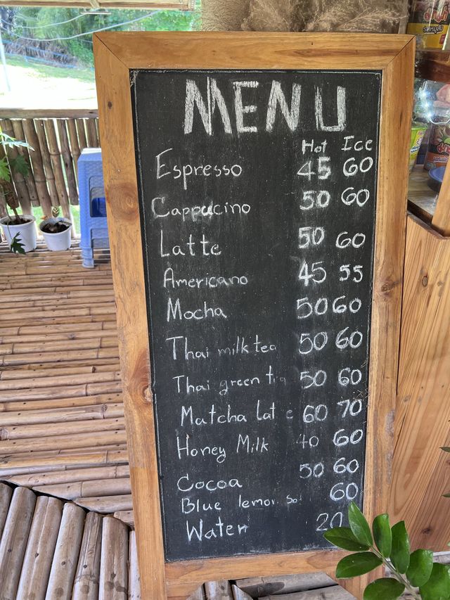 รีวิวคาเฟ่ฟีลชนบทญี่ปุ่น วิวอลังการท่ามกลางหุบเขา 