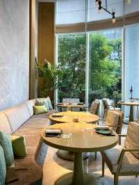 Fine Dining อาหารไทยอร่อยๆ ในห้องรับแขกหรูๆ 
