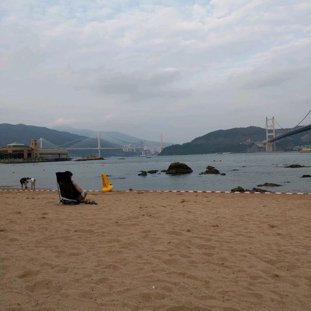 Beach with great scenery 