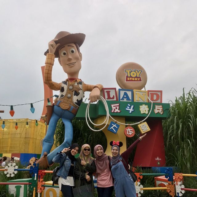 Had fun i Disneyland Hong Kong!