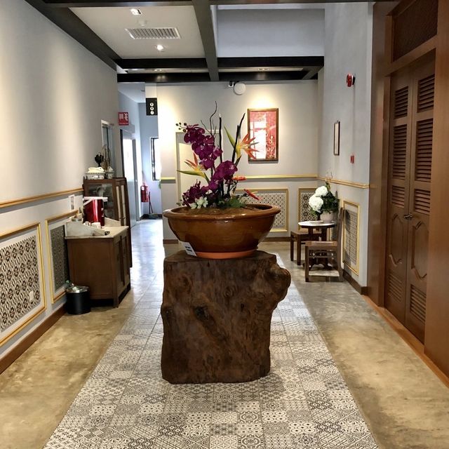 Hotel CIQ, Jalan Trus (Johor Bahru)