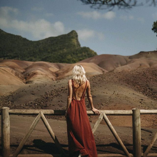SEVEN COLORED EARTH