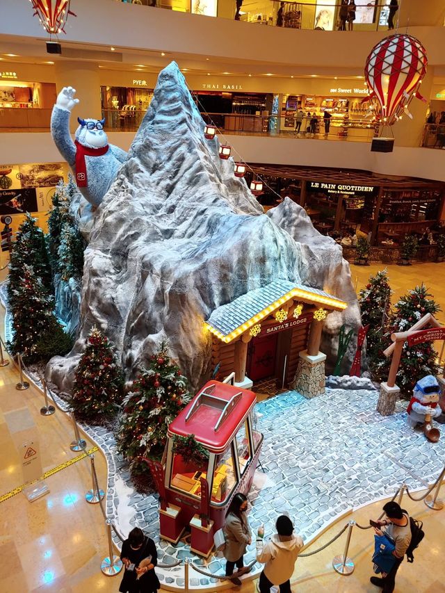 太古廣場雪怪送禮探Santa 影AR相