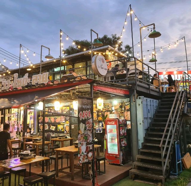 ตลาดนัดชิลล์วา ภูเก็ต

(Chillva Market)