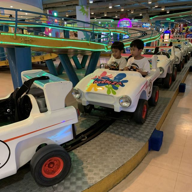抵玩大型兒童室內遊樂場 | 曼谷旅行