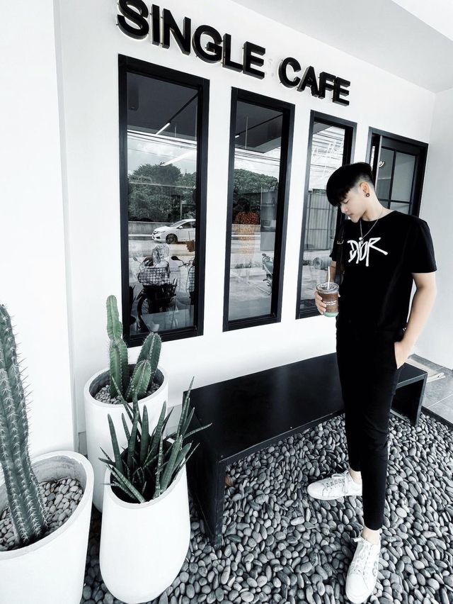 คาเฟ่ในเมืองทุ่งสง