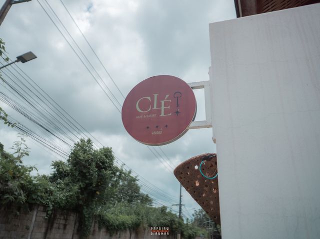 คาเฟ่บ้านไม้ cozy ที่ผสมผสานความล้านนาได้อย่างลงตั
