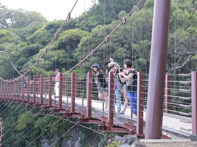 伊豆吊橋 很酷好拍還可以買