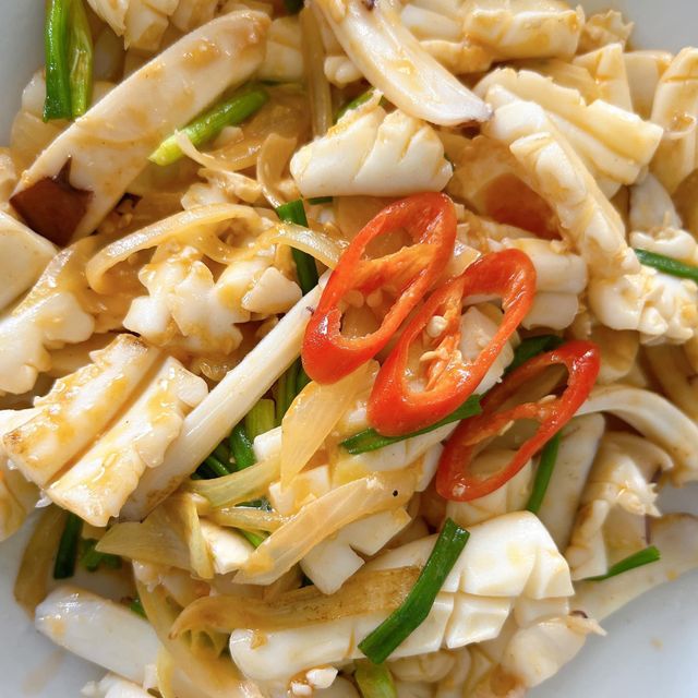 รีวิว แหล่งรวมอาหารทะเลสดในราไวย์
