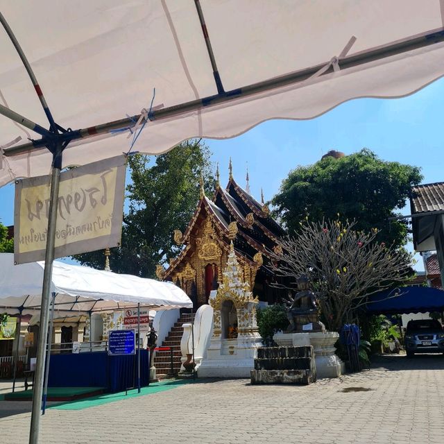 วัดป่าเเดด 