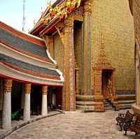 Wat Pho - a beautiful pagoda in Bangkok