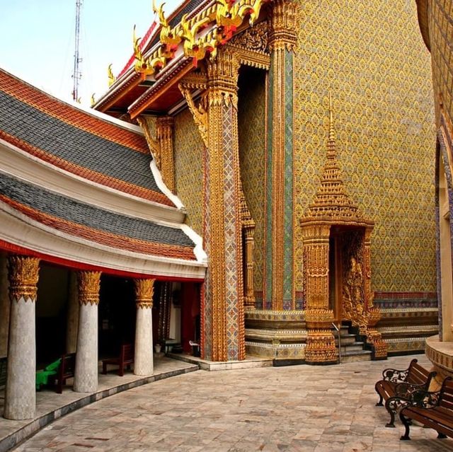Wat Pho - a beautiful pagoda in Bangkok