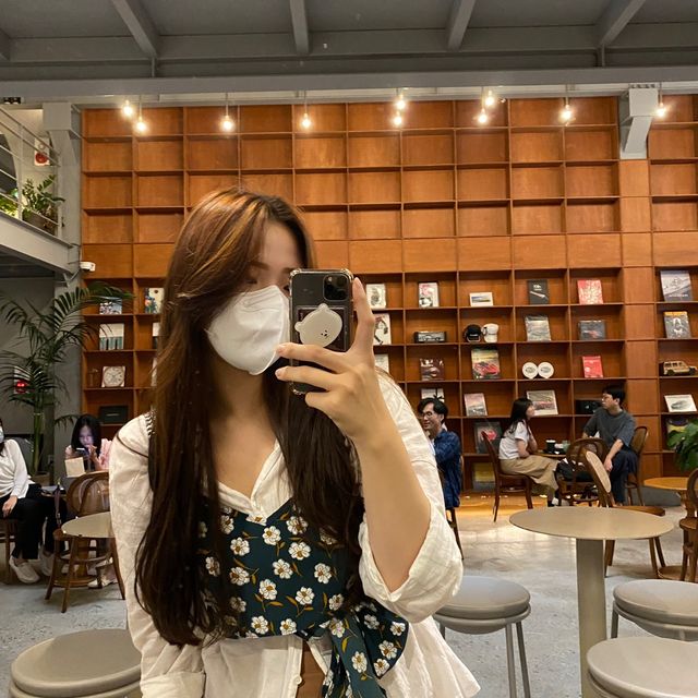 서울숲 대형카페, 마크69