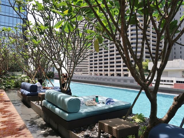 Sofitel Singapore City Centre Hotel