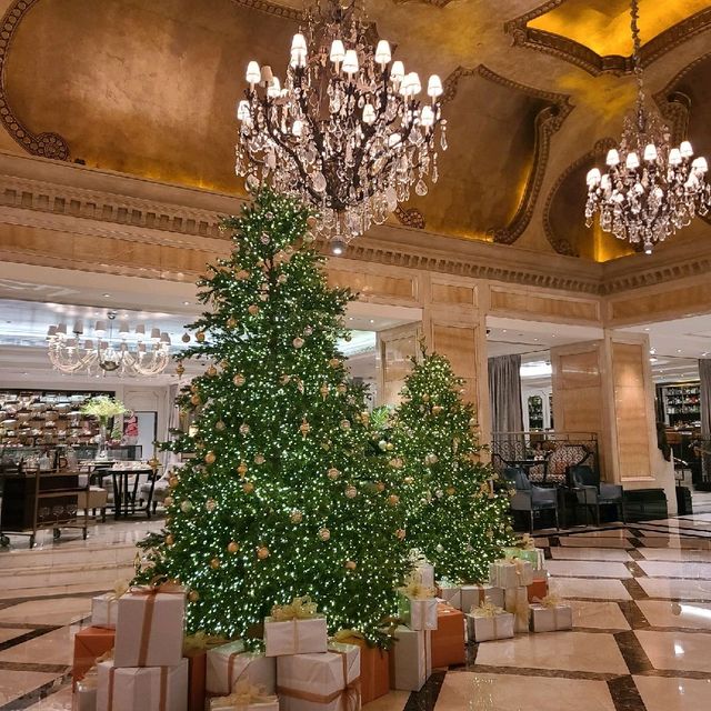 Go to the dessert world in Langham hotel