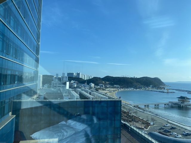 포항 라한호텔 오션뷰 침대에 누워 일출감상