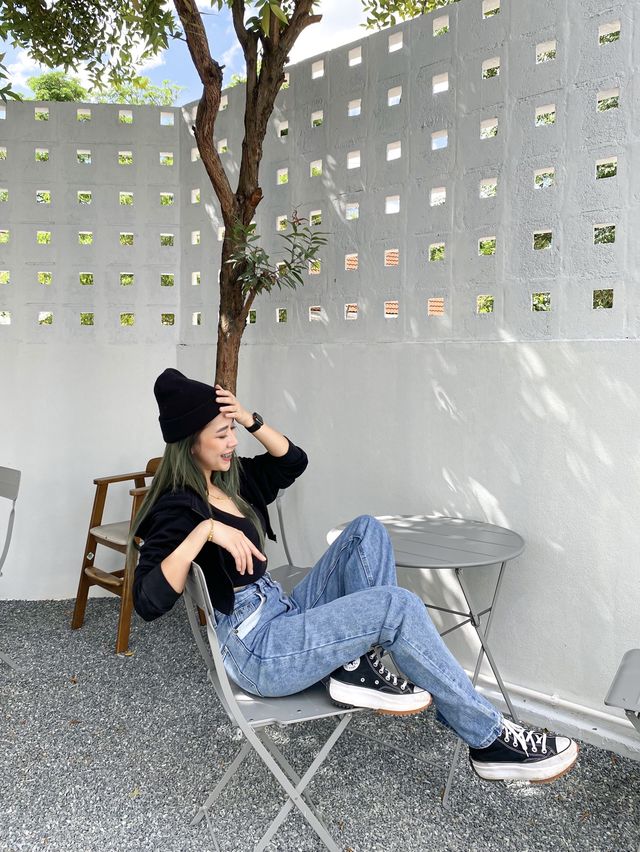 Makok cafe 🌿