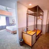 Affordable Hotel with Panoramic City View