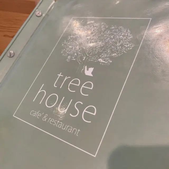 Treehouse Garden Cafe and Wedding