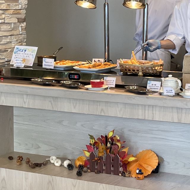 【福岡】福岡タワーを眺めながらお得なビュッフェランチ