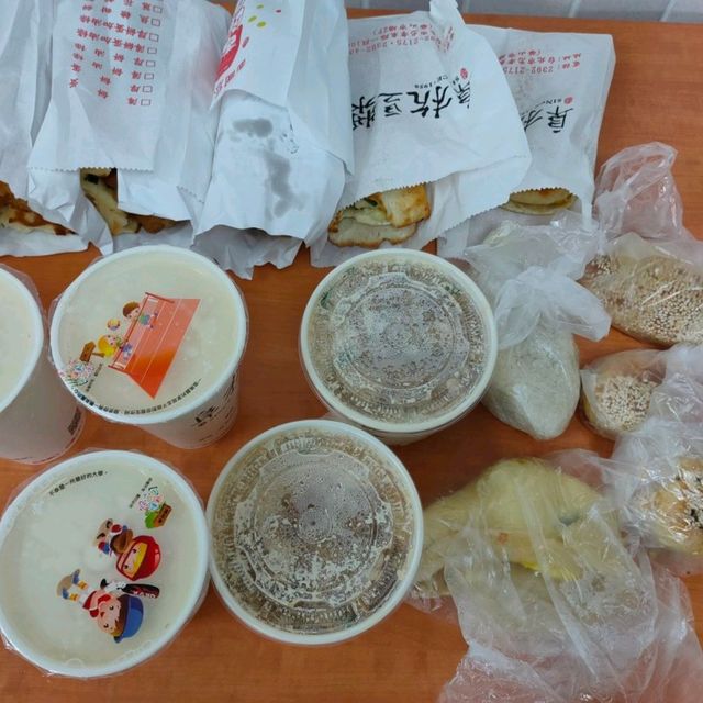 米其林第一家上榜的早餐店-阜杭燒餅