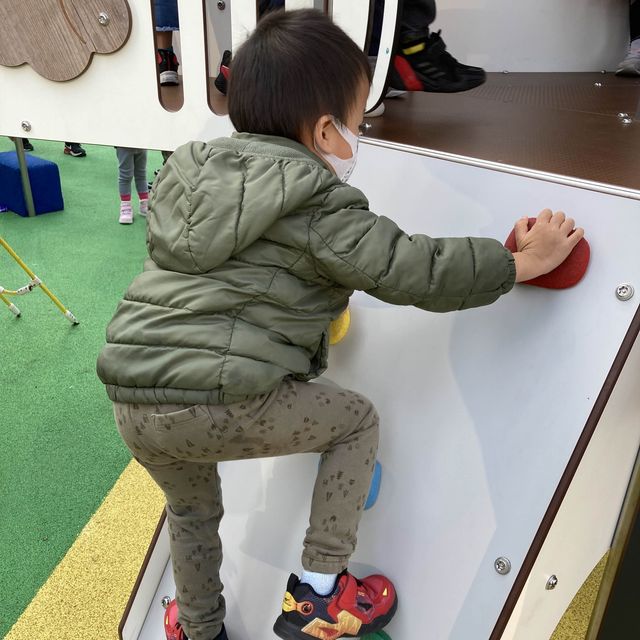 《人山人海空中樂園～PLAY GARDEN》