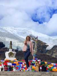 Stunning Glacier in Tibet 