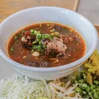 Kaosoy Bangsaen ข้าวซอยบางแสน
