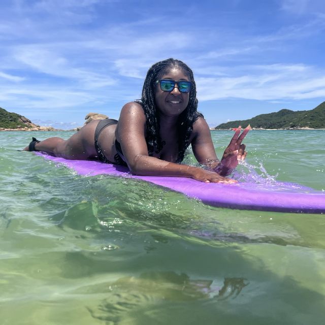 Chillin 😎and Surfin 🏄‍♂️ at Houhai Bay 