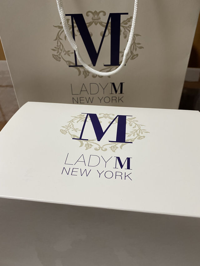 Lovely Rose Mille Cake in Lady M i’m lovein(;