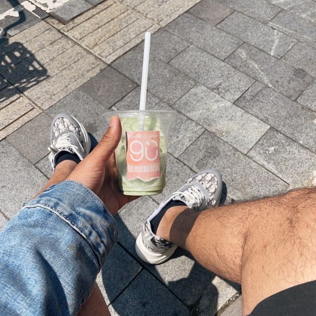 90 Degree Around, 📍Ningbo