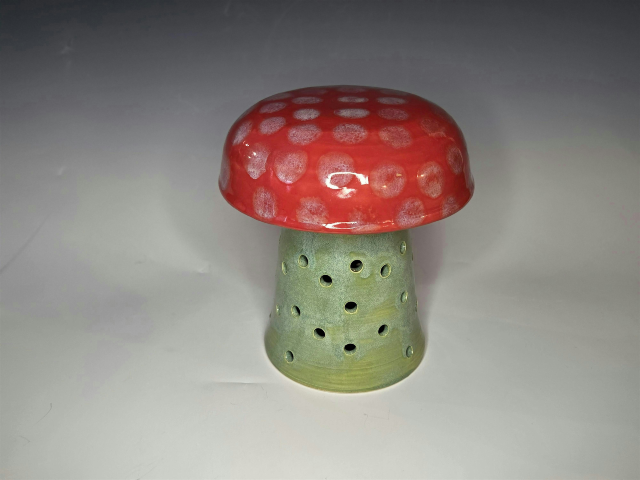 Glaze + Glow: Ceramic Mushroom Luminary Workshop | Bellwether at Toledo Spirits